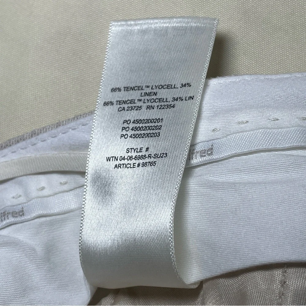 Aritzia- The Effortless Pant CruiseLinen Natural Ecru Size 12 Wide Leg Summer